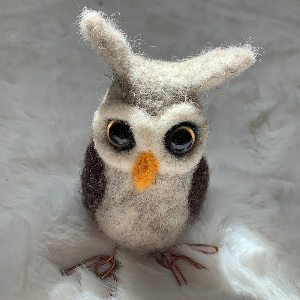 Handmade Wool toys, Needle felted Great Horned Owl